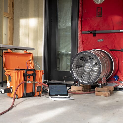 air-tight-blower-door-with-master-control-unit
