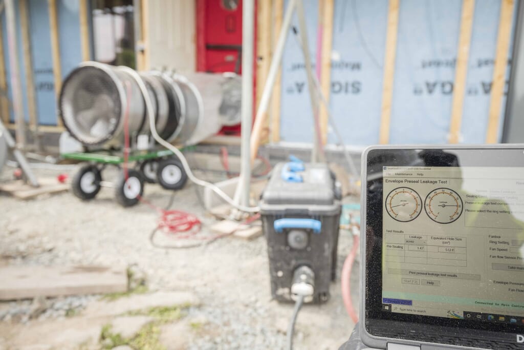 155_2413-AeroBarrierUK-%C2%A9-Oakwrights-scaled.jpg?w=1024&h=683&scale